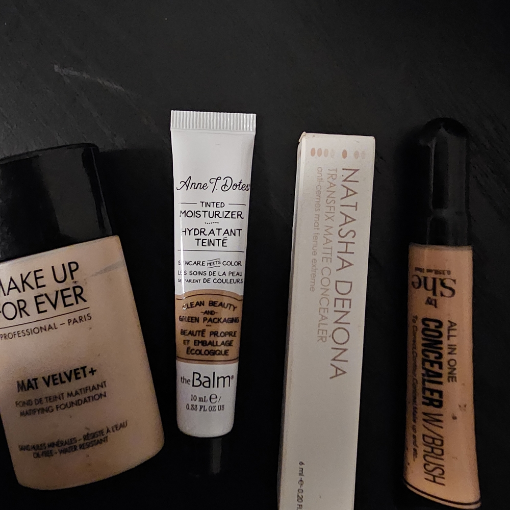 Makeup Forever Tan Cream Concealer for Seamless Coverage
